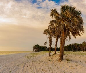 Florida’s New Under-$7,500 Permit Law: What MN Buyers Need To Know 🏡☀️
